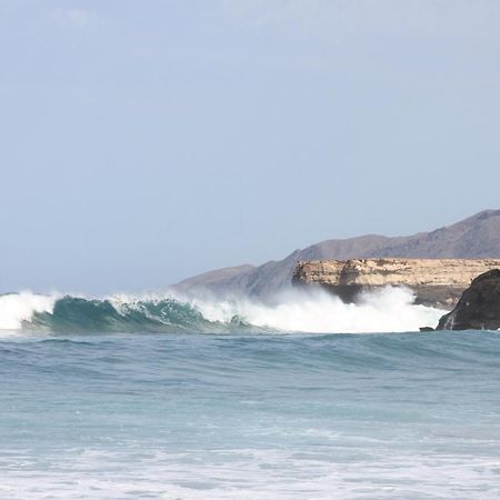 Wellenkind Surfschool Hostel ลาปาเรด ภายนอก รูปภาพ